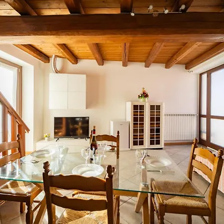 Rifugio La Rocca Roccasparvera